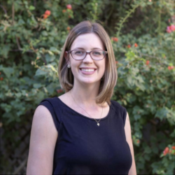 Dr. Bruna Sommer-Farias